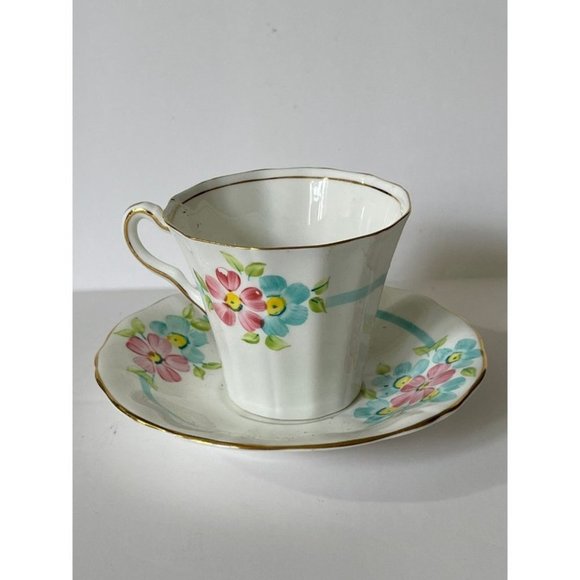 Adderley vintage tea cup and saucer - rare - beautiful antique condition​ - Picture 4 of 9